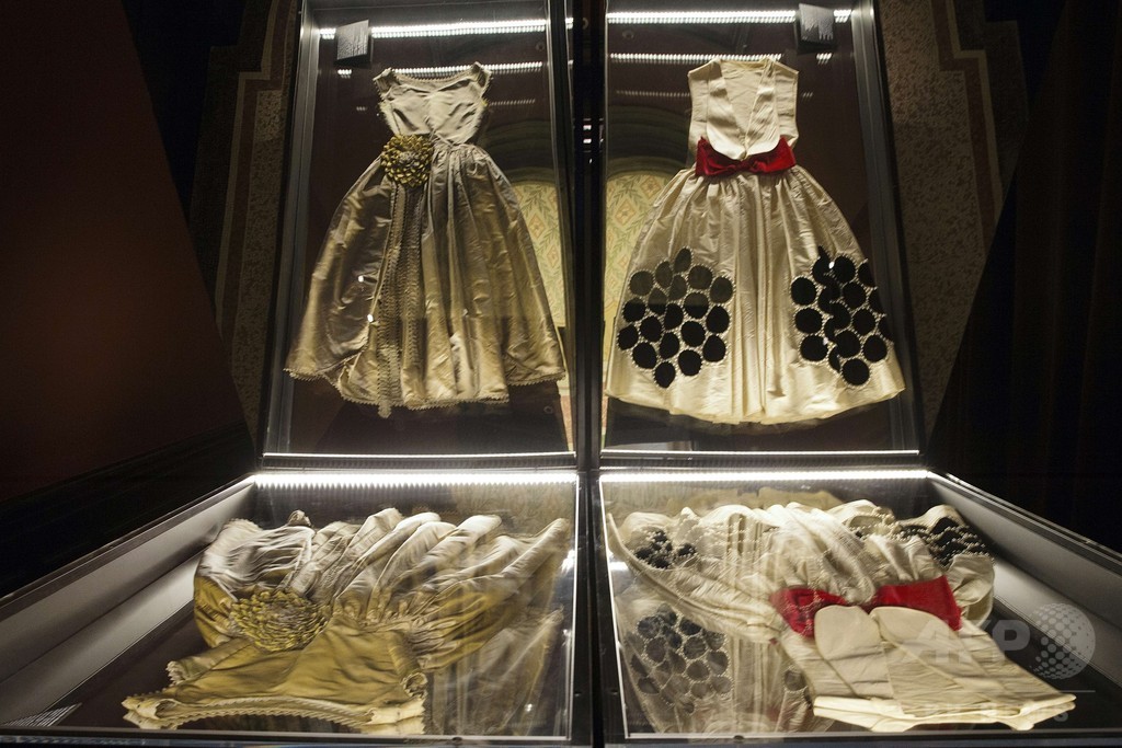 仏パリのモード博物館で「ジャンヌ・ランバン」展開催