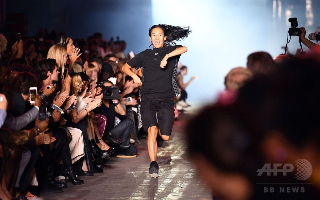 「アレキサンダー ワン」17年春夏