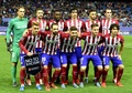 サッカー欧州チャンピオンズリーグ、グループC第3節、アトレティコ・マドリード対FCアスタナ。試合前の写真撮影に臨むアトレティコ・マドリードの選手（2015年10月21日撮影）。(c)AFP/JAVIER SORIANO