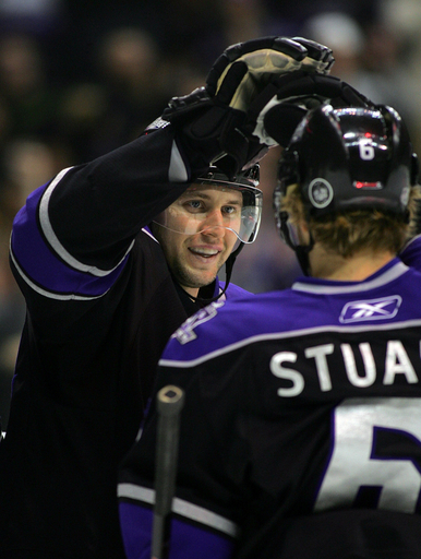 キングス ダックスに勝利