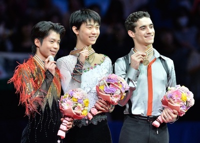 羽生が史上2人目のシーズン三冠、世界フィギュア