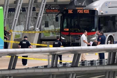 米国防総省の地下鉄駅で襲撃 警察官1人死亡