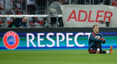 ドルトムント戦途中交代のノイアー、けがの不安を一蹴