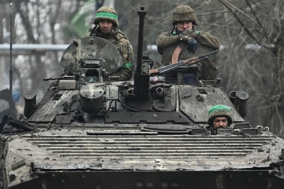 ロシア国防省、バフムートの進展報告せず ワグネルは「市庁舎制圧」主張