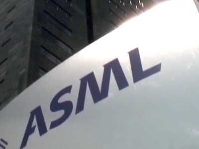 オランダのリソグラフィー大手ASML 1700人の人員削減を発表