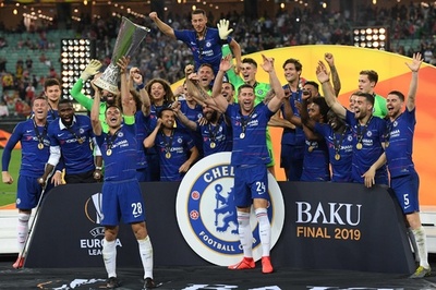 アザールがEL優勝の置き土産、殊勲2発でチェルシーがアーセナル撃破