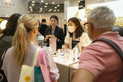 韓国コスメは「魔法」…アマゾンを席巻するKビューティ