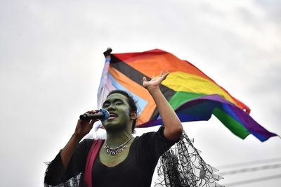 LGBTQ政治参加で「新たな視点」 タイ抗議デモ