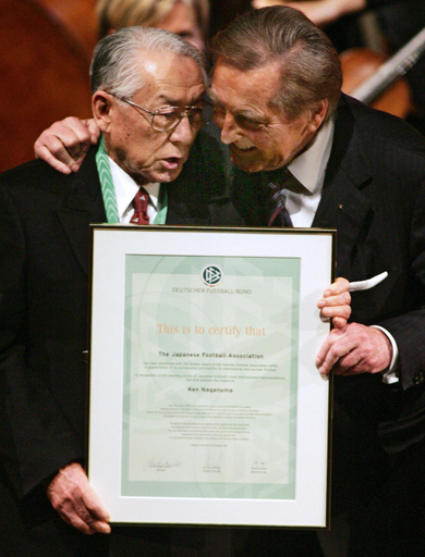 日本サッカー界の功労者、長沼健氏が死去