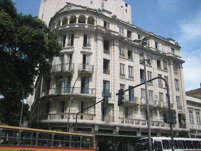 W杯と五輪控えリオ旧市街に豪華ホテル続々、売春宿も5つ星ホテルに