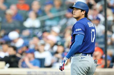 大谷、左膝の状態「後退」でブルペン投球を延期 