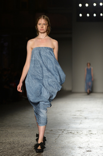 ＜14年春夏ミラノコレクション＞ユマ・ワン