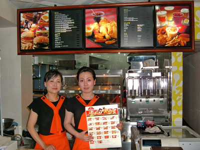 北朝鮮初のファストフード店、好評につき2店目計画も