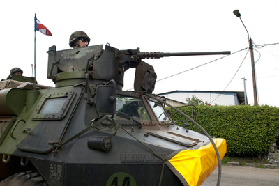 コートジボワール戦闘激化、仏軍が主要空港を掌握