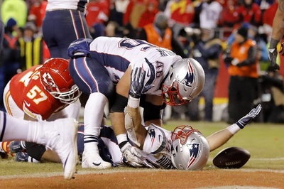 ペイトリオッツとラムズ、ともにOTの激闘制しスーパーボウルへ