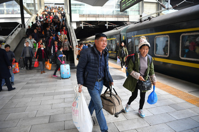 中国、今年の春節ラッシュ終わる 切符入手困難問題など緩和