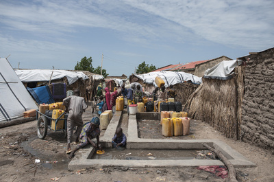 ナイジェリア、コレラ感染疑い1万人 175人死亡 NGO発表
