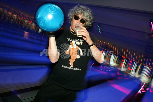 第9回シネベガス映画祭 ボーリング大会開催 写真14枚 ファッション ニュースならmode Press Powered By Afpbb News