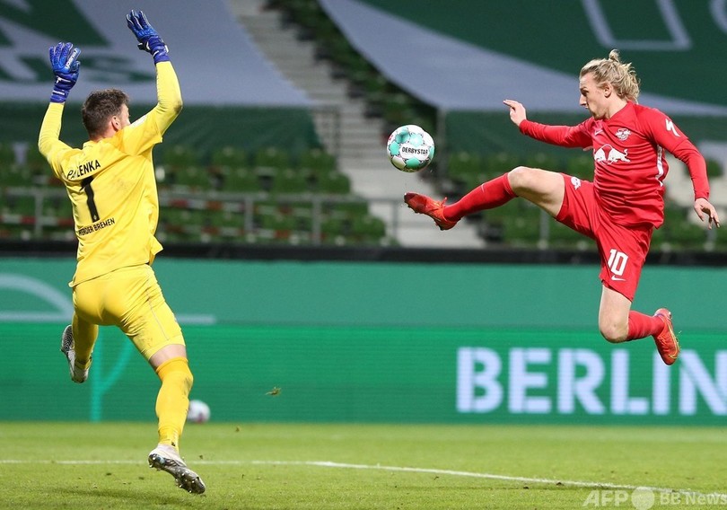 ライプツィヒがドイツ杯決勝へ フォースベリ劇的弾でブレーメン破る 写真7枚 国際ニュース Afpbb News