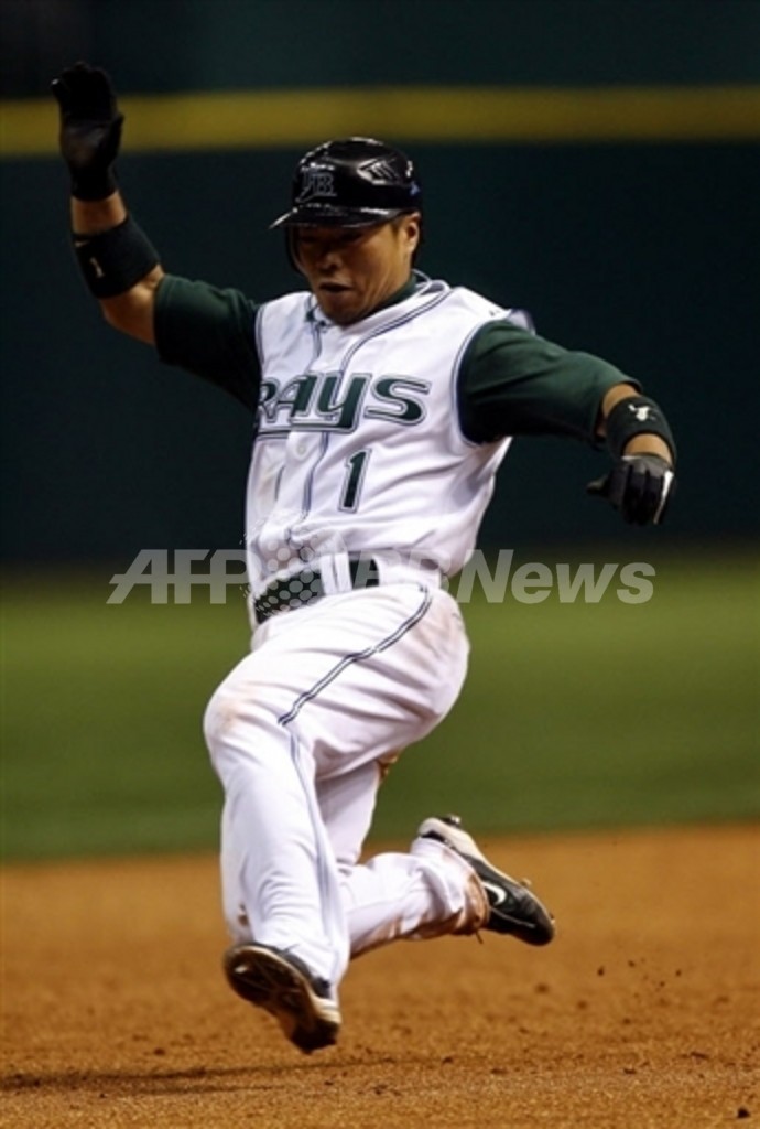 <07MLB>岩村 右わき腹を痛めて故障者リスト入り - 米国 <07MLB>岩村 右わき腹を痛めて故障者リスト入り - 米国