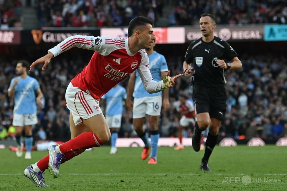 アーセナルとマンCの激戦、ドロー決着に 写真7枚 国際ニュース：AFPBB News