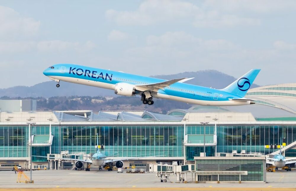 大韓航空・座席幅46cm→43cmへ…“巧妙なサービス引き下げ”は許さ