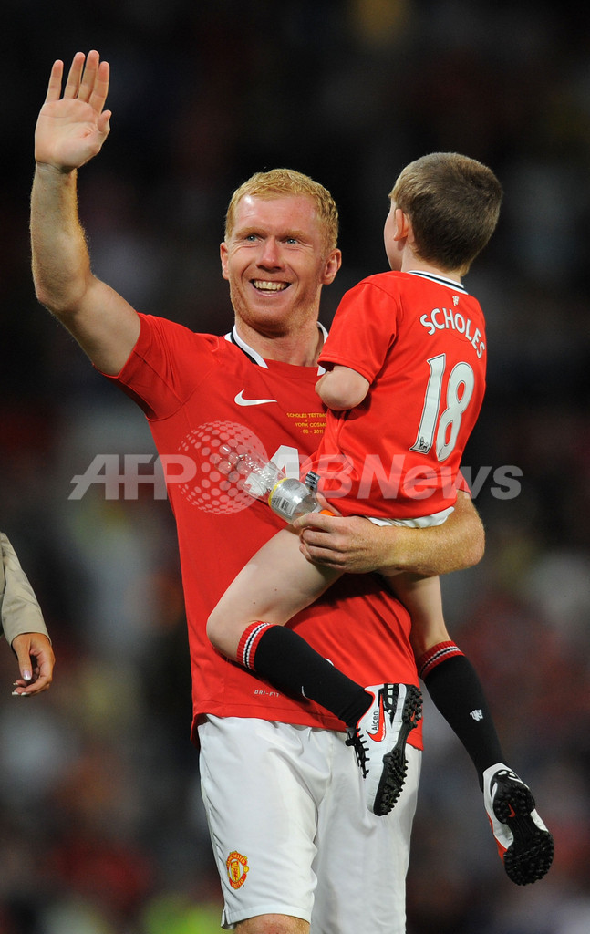 元イングランド代表スコールズ氏が引退試合 写真14枚 ファッション