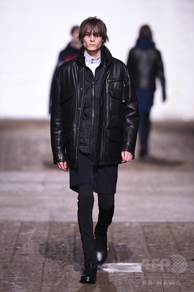 「ディーゼル ブラック ゴールド」バイク・メッセンジャーにインスパイアされた16年秋冬メンズコレクション