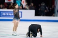 フィギュアスケート世界選手権、ペア・フリースケーティング（FS）。演技を終えた三浦璃来/木原龍一組（2024年3月21日撮影）。(c)Geoff Robins / AFP