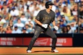 MLBオールスターゲーム2022。出塁してリードをとるロサンゼルス・エンゼルスの大谷翔平（2022年7月19日撮影）。(c)Sean M. Haffey/Getty Images/AFP