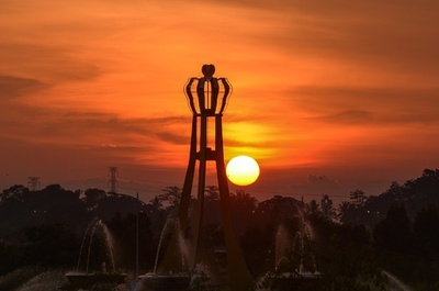 旧日本軍兵士を「英雄」とたたえ怒り招く、マレーシアで慰霊碑の撤去要求