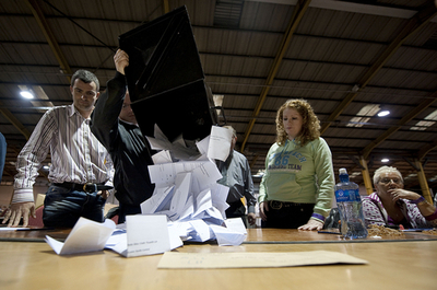EU新基本条約、アイルランド国民投票で批准の見通し