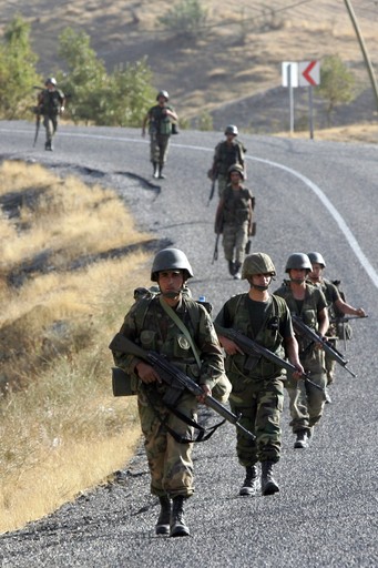 米軍、イラク北部でのトルコ軍のPKK掃討作戦を確認