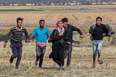 ガザ衝突、パレスチナ人遺体を埋葬 イスラエルへの「報復」呼び掛け