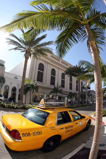 米ビバリーヒルズ、たばこの販売禁止法案を提出 高級ラウンジは対象外