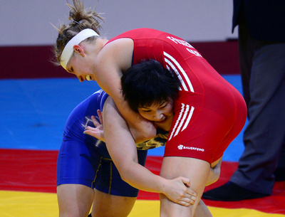 土性沙羅が女子67キロ級で銅、レスリング世界選手権