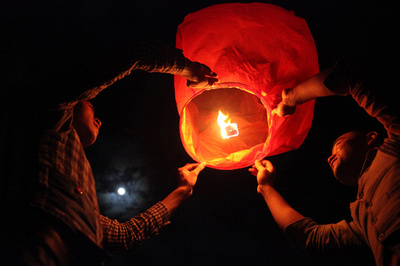  同性愛を「矯正する」治療、中国で是非を問う裁判