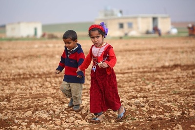 シリアの子どもたち「トラウマにとらわれた」世代に 国際NGO
