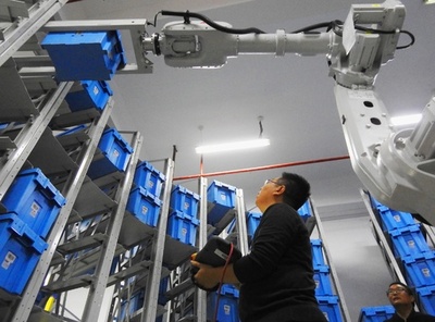 中国「独身の日」セール間近、配送ラッシュに備え準備 江蘇省