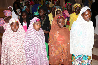 ナイジェリア拉致少女200人、解放されても残る不安