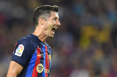 レワンドフスキ、サイン中に強盗被害 盗まれた腕時計は無事返還