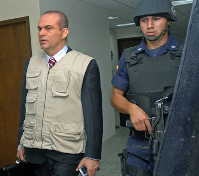 米企業が民兵組織に資金援助、元組織代表が証言 - コロンビア