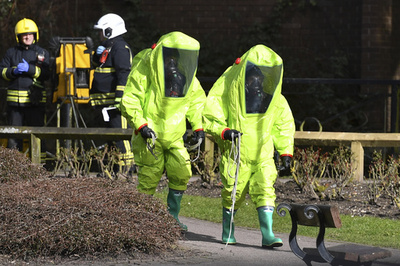 英神経剤襲撃、現場の町が「除染完了宣言」 作業に11か月