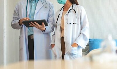 韓国・年収高いのは医師、弁護士、薬剤師…会社員の過半数「転職を試み」