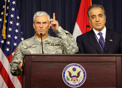 駐イラク米軍司令官、「新イラク政策に成功の保証はない」 - イラク