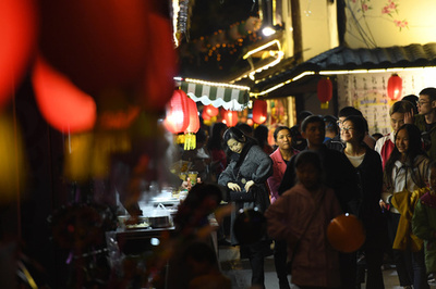 中国の平均エンゲル係数は28.2%、改革開放当初の半分に 2019年