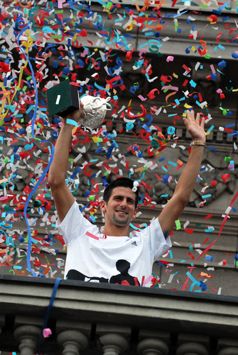 全豪制覇のジョコビッチが母国セルビアに凱旋