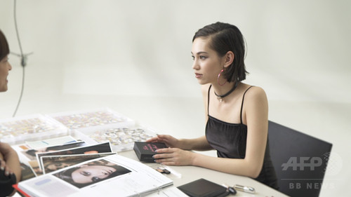 マキアージュ 長谷川潤 水原希子コラボ記念ムービー 写真10枚 ファッション ニュースならmode Press Powered By Afpbb News マキアージュ 長谷川潤 水原希子コラボ記念ムービー 写真10枚 ファッション ニュースならmode Press Powered By Afpbb News