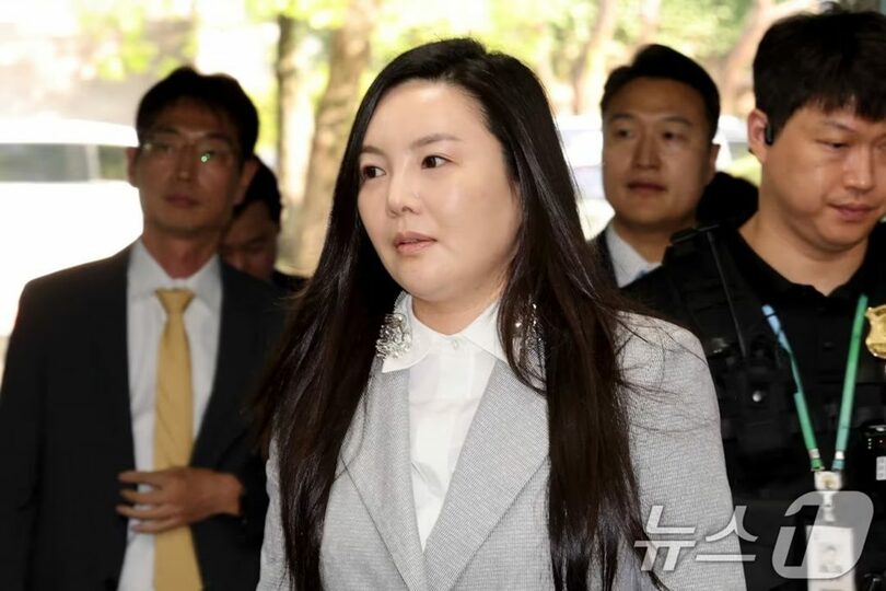 被疑者審問に出席するチャ・ガウォン代表＝2026年8月3日、ソウル中央地裁(c)news1