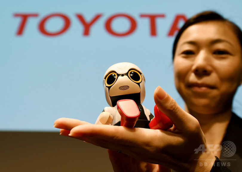 トヨタ、小型会話ロボ「キロボミニ」販売へ 1体3万9800円